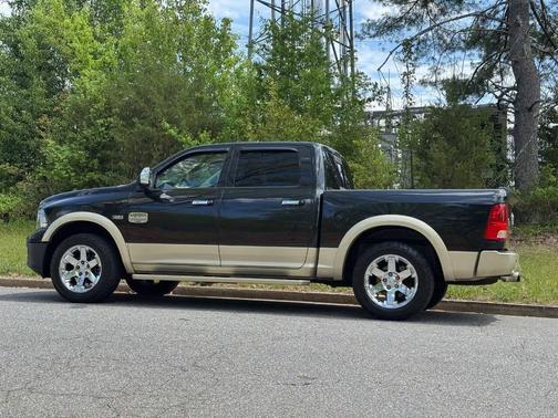 Brilliant Black Crystal Pearl Coat/White Gold Clear Coat 2011 Dodge Ram 1500 Laramie Longhorn