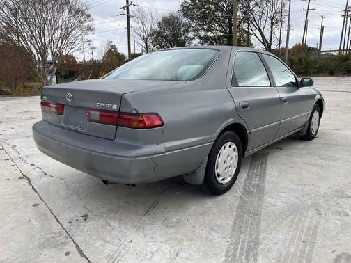 1998 Toyota Camry LE