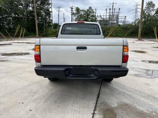 2003 Toyota Tacoma Base