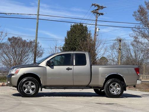2007 Nissan Titan XE King Cab