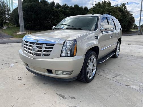 2008 Cadillac Escalade Base