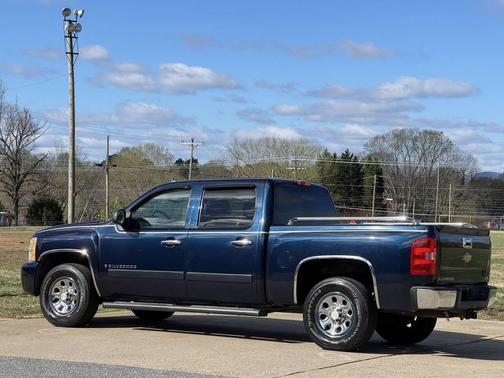 2007 Chevrolet Silverado 1500 LT1 Crew Cab