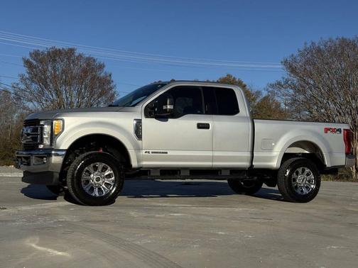 2017 Ford F-350 XLT