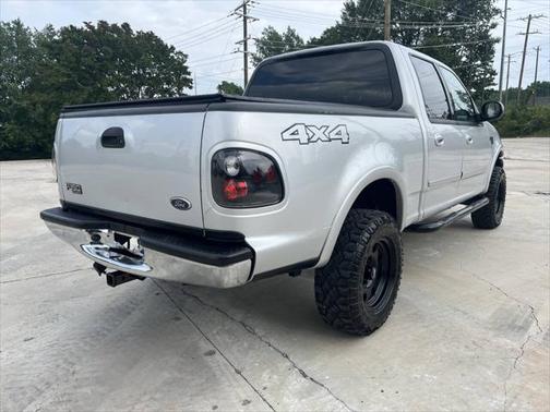 2001 Ford F-150 XLT SuperCrew