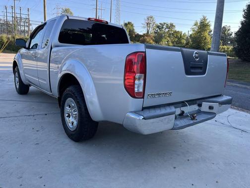 2012 Nissan Frontier S
