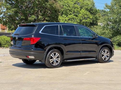 Crystal Black Pearl 2016 Honda Pilot EX-L