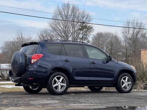 2007 Toyota RAV4 Base