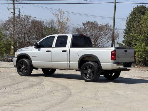 Bright Silver Metallic Clearcoat 2008 Dodge Ram 1500 SLT Quad Cab