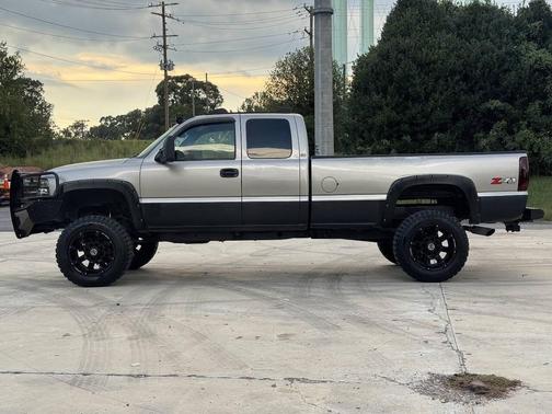 Sunset Gold Metallic 2001 Chevrolet Silverado 1500 LS Extended Cab