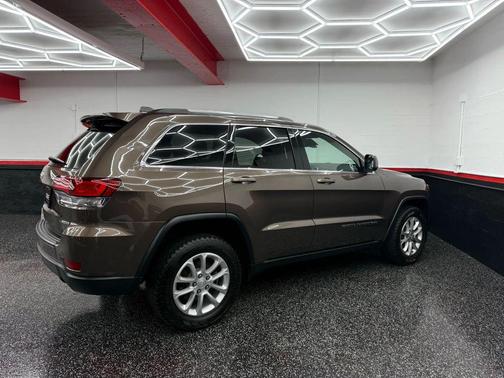 2021 Jeep Grand Cherokee Laredo