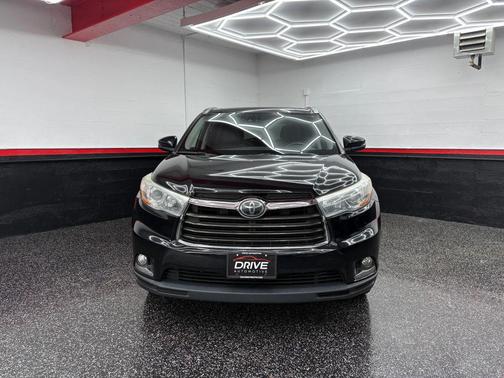 2016 Toyota Highlander Limited Platinum