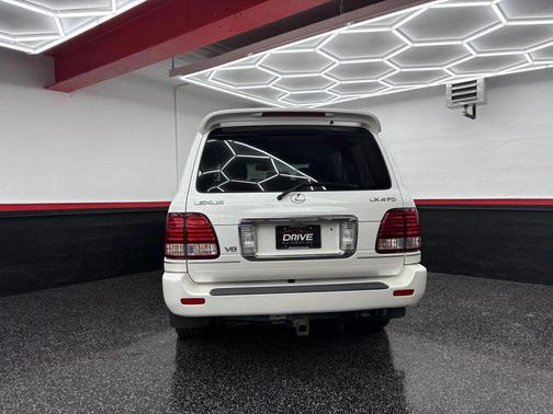 2006 Lexus LX 470 Base