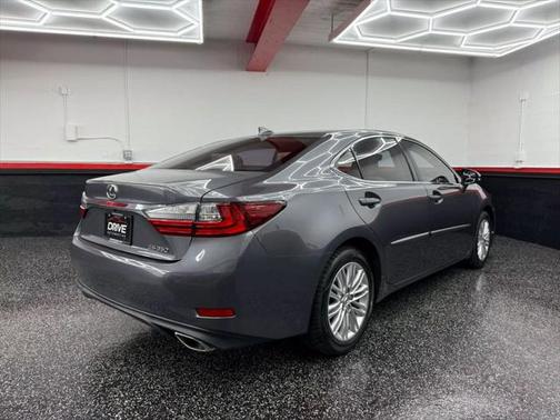 2016 Lexus ES 350 Base
