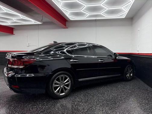 2015 Lexus LS 460 Crafted Line