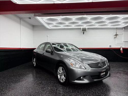 2013 INFINITI G37x Base