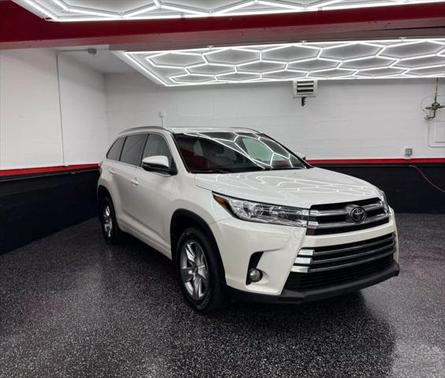 2017 Toyota Highlander Limited