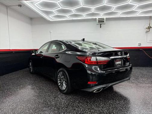 2018 Lexus ES 350 Base