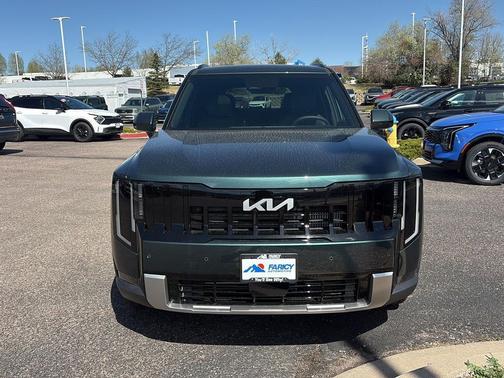 Black Jade Green 2027 Kia Telluride Hybrid EX