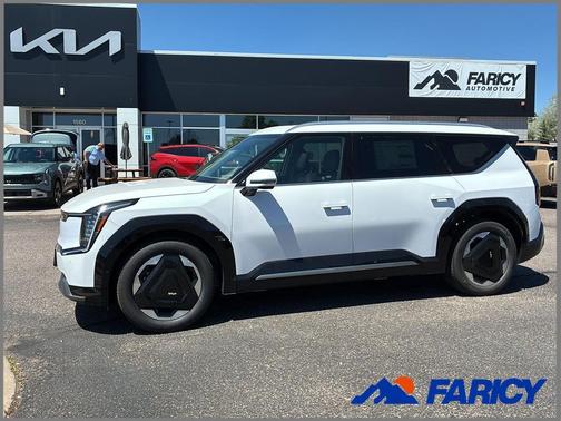 Glacial White Pearl 2026 Kia EV9 Land