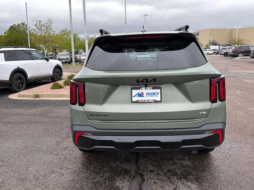 Jungle Green 2026 Kia Sorento SX