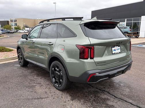 Jungle Green 2026 Kia Sorento SX