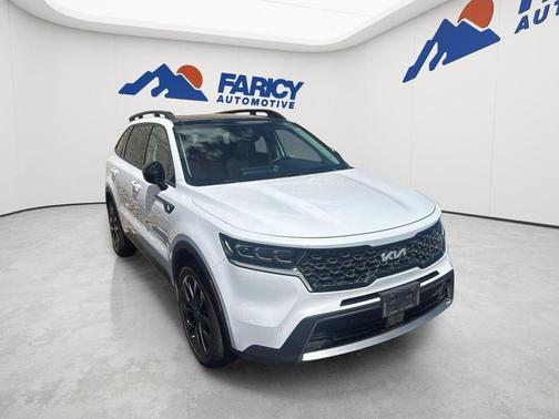 Glacial White Pearl 2022 Kia Sorento SX