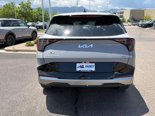 Wolf Gray 2026 Kia Sportage Hybrid SX-Prestige