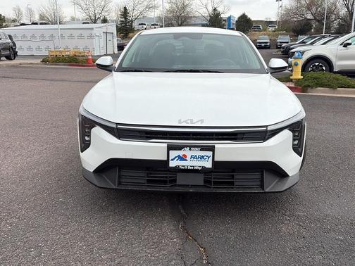 Snow White Pearl 2026 Kia K4 LXS