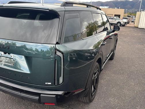 Black Jade Green 2027 Kia Telluride X-Line EX