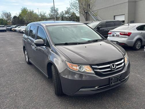 Smoky Topaz Metallic 2016 Honda Odyssey SE