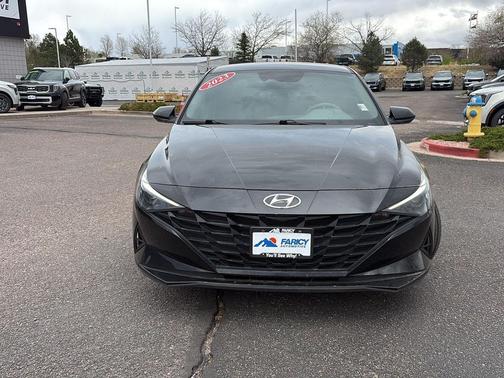 Phantom Black 2023 Hyundai ELANTRA SEL