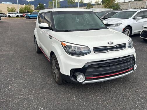 Clear White 2018 Kia Soul !