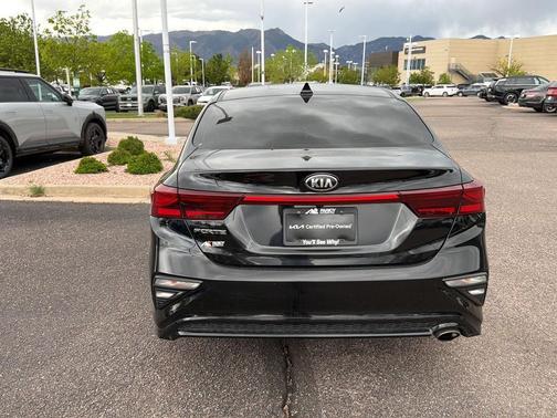 Aurora Black 2021 Kia Forte LXS