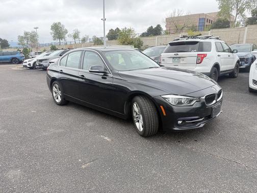 Black Sapphire Metallic 2018 BMW 330 xDrive
