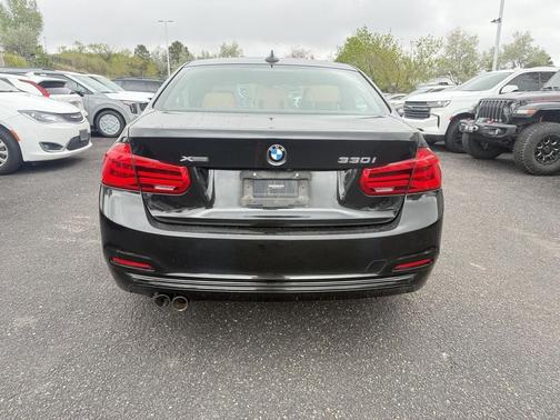 Black Sapphire Metallic 2018 BMW 330 xDrive