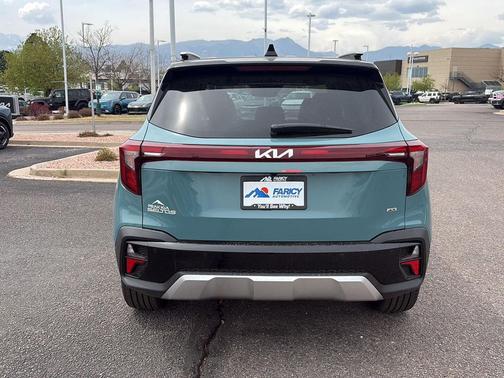 Pluton Blue/Black Roof 2026 Kia Seltos SX