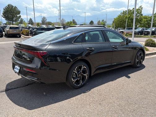 Aurora Black Pearl 2026 Kia K5 GT-Line AWD