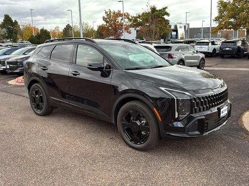 Fusion Black 2027 Kia Sportage Plug-In Hybrid X-Line