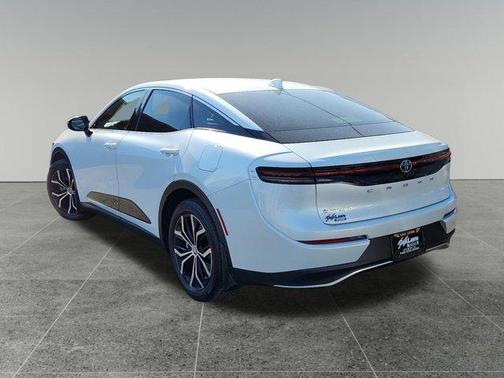 2024 Toyota Crown XLE