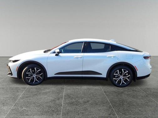 2024 Toyota Crown XLE