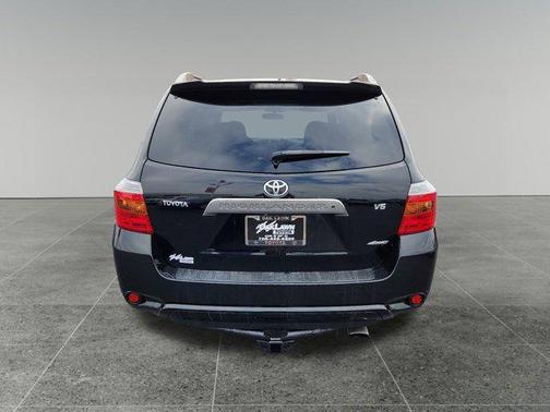 2008 Toyota Highlander Sport