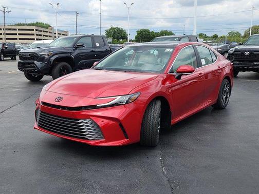 2025 Toyota Camry XLE