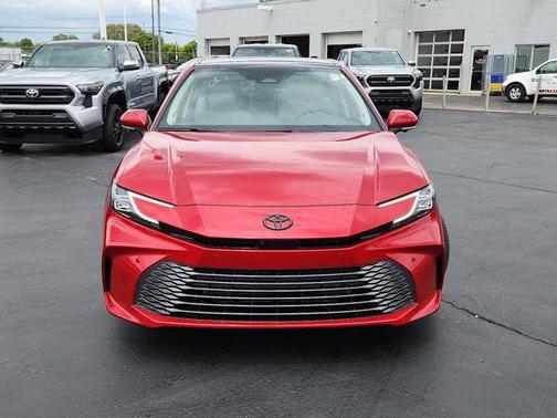 2025 Toyota Camry XLE