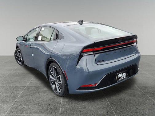 2025 Toyota Prius Limited