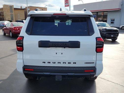 2025 Toyota 4Runner TRD Off Road