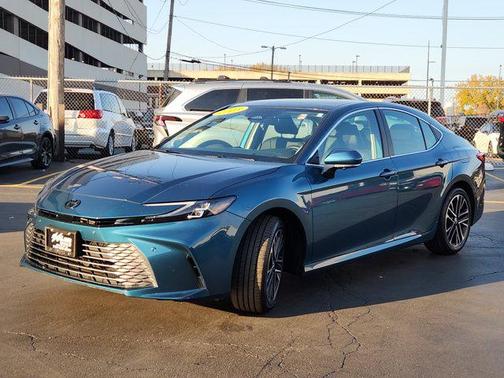 2025 Toyota Camry XLE