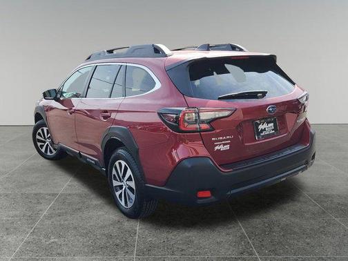 Crimson Red Pearl 2025 Subaru Outback Premium