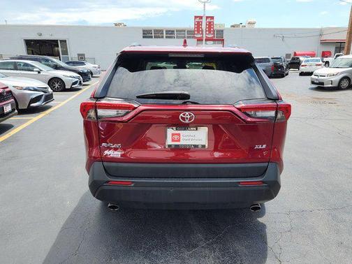 2023 Toyota RAV4 XLE