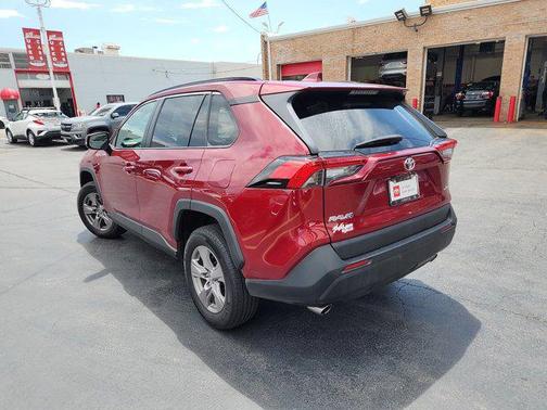 2023 Toyota RAV4 XLE