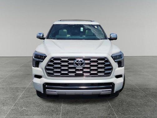 2025 Toyota Sequoia Base